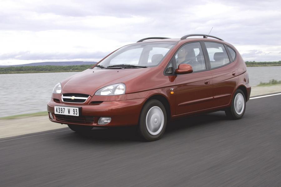  Chevrolet Rezzo 2000 года  (фото 2 из 28)